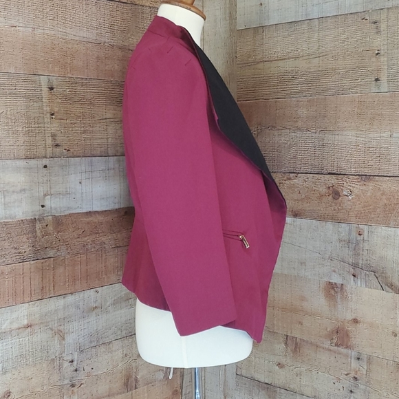 Calvin Klein blazer - Picture 2 of 12